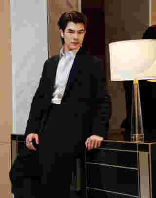 มาย ภาคภูมิ ประวัติ